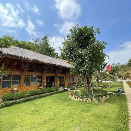 Отель Om Tara Retreat Yen Bai Экстерьер фото